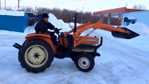 Японский мини трактор kubota L2202DT - kotamoto.ru - японские трактора и шины.