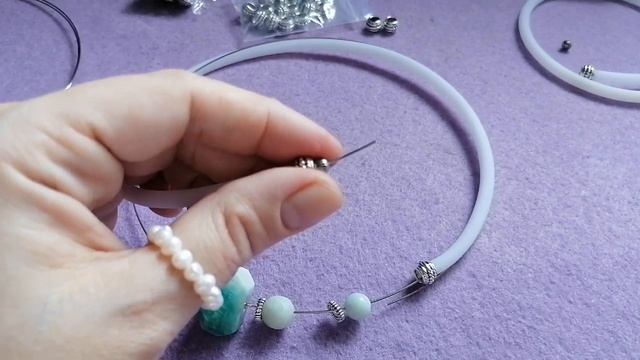 два простых, но элегантных колье на мемори проволоке смотреть онлайн