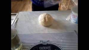 Тесто для пиццы без дрожжей.