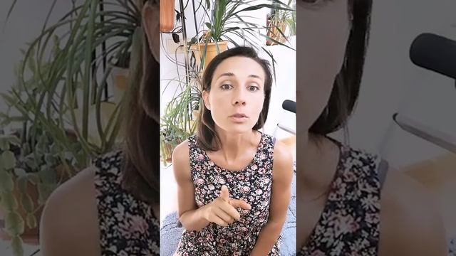 Жар, насморк, болит горло. Холодные компрессы, обливания, ешь мороженое... смотреть онлайн