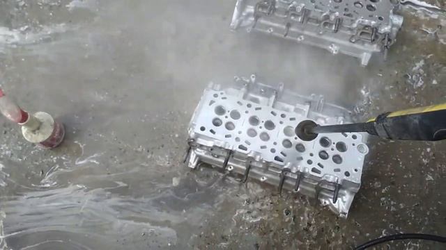 TLC 200 1VD-FTV (Переборка ДВС) Сборка ч.2 (Чистка каналов ГБЦ и Притирка клапанов) смотреть онлайн