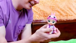 Классные истории игрушек. Tiny Toes в игрушечном замке! Лучшие видео Hey, Toys! | @GullGirl