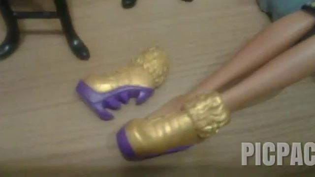 Как разбудить сестру (часть 1) смотреть онлайн