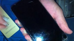 Как ОТКЛЕИТЬ защитное СТЕКЛО с айфона - iPhone 8 Plus