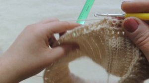 Очень стильная шапка крючком//Очень простая! Подробнейший МК//Демисезон//Шапка за час