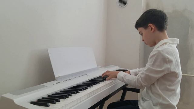 Гамма до минор. Гармонiчна i мелодична. Я. Гороховський. Викладач: Т. Нiкiтiна смотреть онлайн