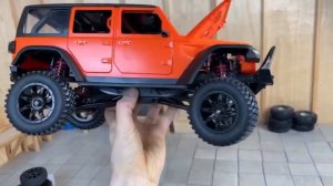 ✅ Первое знакомство с MN-128. Jeep Wrangler в 12 масштабе