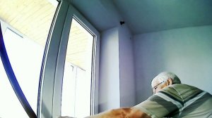 Крепление карниза для штор к стене на три точки.