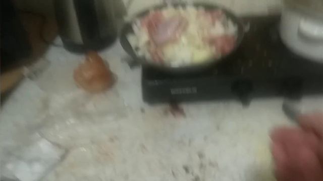 46-серия🍓НАЖАРИЛ НОЧЬЮ МНОГО КУРИНОГО МЯСА И ЛУКА смотреть онлайн