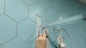 Сборка и Установка Душевой перегородки из СтекЛа в душевую кабину  видео