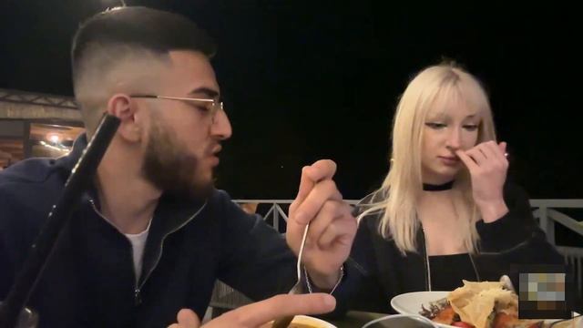 УГАРНОЕ СВИДАНИЕ РЕНАТКО С ДЕВУШКОЙ | ДОНАТЕРЫ ПРИКАЛЫВАЮТСЯ НАД ДЕВУШКОЙ смотреть онлайн