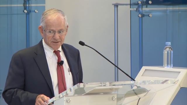 Should savers earn the same rate banks earn on their Federal Reserve deposits? | LIVE STREAM смотреть онлайн