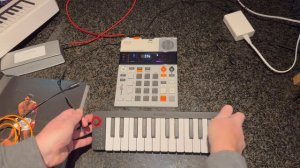 Connecting a Donner N-25 MIDI Keyboard to a Teenage Engineering K.O.II EP-133