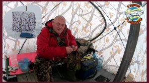 Зимняя рыбалка с ночёвкой и комфортом.Неожиданный бонус на коромысло просто удача.