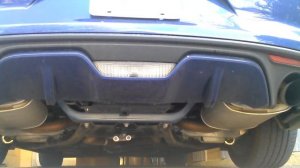 Ford Mustang 2.3L Ecoboost Stock exhaust sound and revs (échappement)