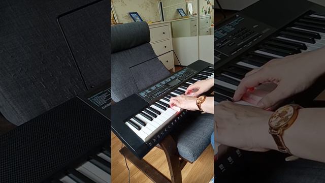 Гамма Соль-мажор двумя руками.Просто и понятно. Для первоклассников. смотреть онлайн