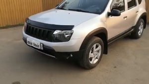 Решётка радиатора в стиле Чироки стайл на Рено Дастер