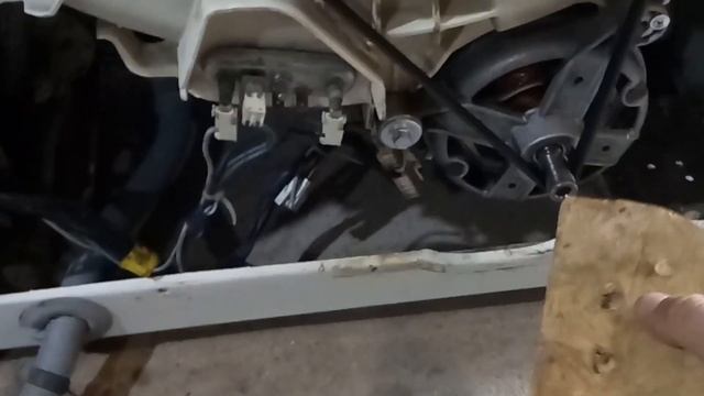 стиральная машина не отжимает смотреть онлайн