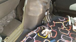 Снятие обшивки багажника митсубиши аутлэндэр 3 при замене амортизаторов