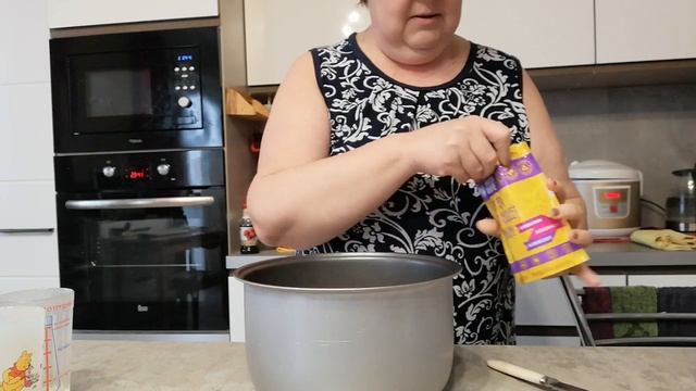 Очень необычный завтрак. С большим трудом нашла его в Интернете. смотреть онлайн