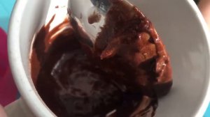 Как приготовить Шоколадный кекс за 45 секунд смотреть видео