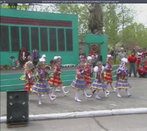 2007.05.09 Митинг и концерт в пос. Александровка  в день победы 6- Гуцульский танец