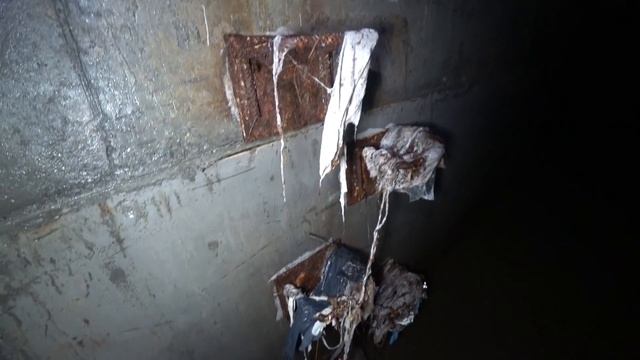 Под землёй к зоопарку. Подземная река Малаховка. смотреть онлайн