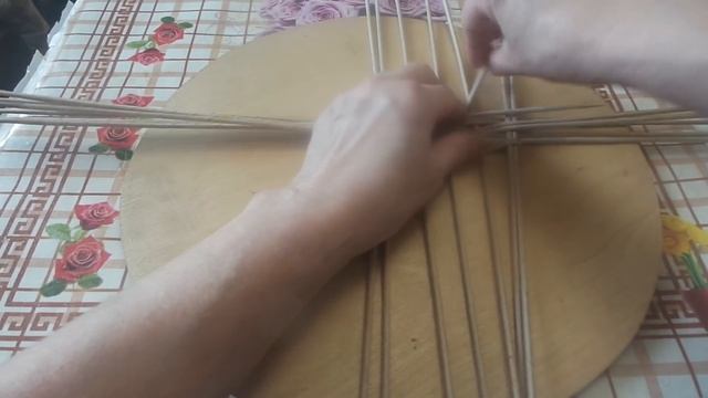 Корзинка- пузатик. Овальное дно. Часть 1.