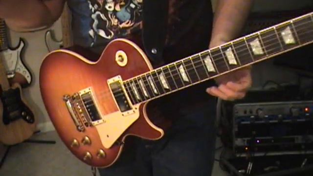2005 Gibson Les Paul Standard Guitar Review Scott Grove смотреть онлайн