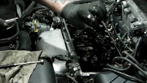 Hyundai Tucson замена грм и сальников клапанов.