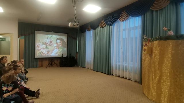 День матери в группе Пчёлка. Кукольный спектакль. смотреть онлайн