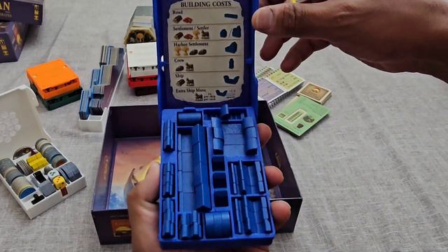 I designed and 3d printed an organizer for Catan, the 4 expansions, and their extensions. смотреть онлайн