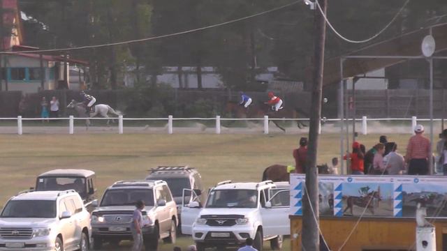 Скаковой день 20 июня. Дистанция 1600 м. Кынат смотреть онлайн