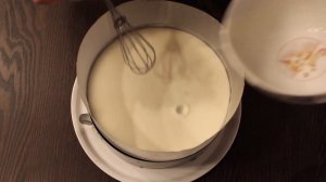 Блинный торт "Голубая лагуна" c синим чаем, сиропом Blue Curaçao и голубикой. Blue Lagoon Cake (Sub