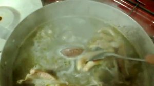 Холодец по деревенски из гусиных потрохов , лап и голов.