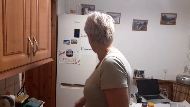 Пятница 11.11.23.  продолжение похода по предновогодней продаже новогодних игрушек.