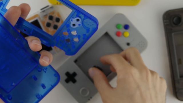It's Finally Here! - The Game Kiddy 350H (GKD350H) + Developer Interview