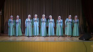 Народный ансамбль "Русская песня" - "Березоньки плакучие"