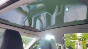 Nissan and Dongfeng unveil Venucia V-Online crossover