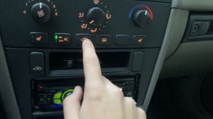 2004 Volvo S40. Обзор ( экстерьер , интерьер, двигатель)