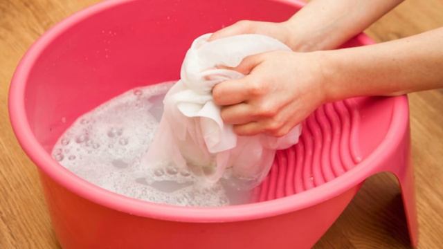 Французский метод отбеливания, который поможет даже против стойких пятен