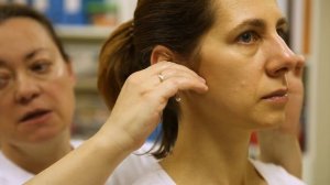 Среднее ухо. Упражнение 3 из Золотой копилки техник от Екатерины Галяевой