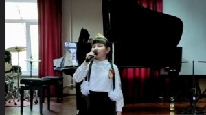 Вероника Напольских "Солдат молоденький" Руководитель Н.И. Молодзиевская