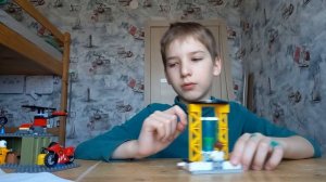 Обзор на LEGO самоделку. Пожарная часть.