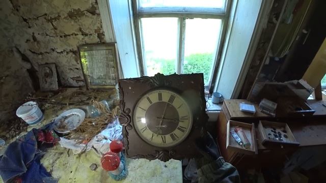 ОГРОМНАЯ ЗАБРОШЕННАЯ ДЕРЕВНЯ БОЛЬШАЯ ЛЫЖНЯ. ДЕСЯТКИ ХОРОШИХ, КРЕПКИХ БРОШЕННЫХ ДОМОВ. КИРОВСКАЯ ОБЛ смотреть онлайн