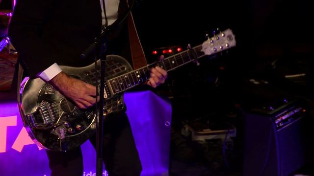 Peter Karp & Band - Alabama Town смотреть онлайн