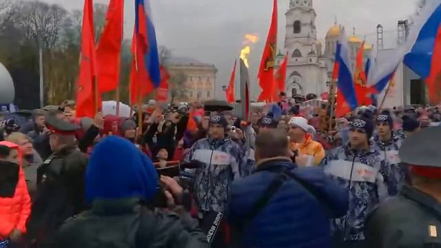 Эстафета олимпийского огня во Владимире! смотреть онлайн