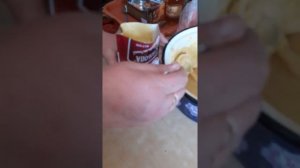 Если у вас нет кондитерского мешка, его можно сделать из....?