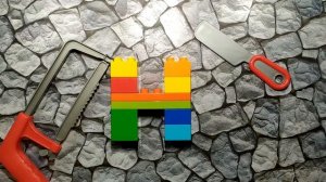 Алфавит из Лего Дупло. Л, М, Н, О, П.