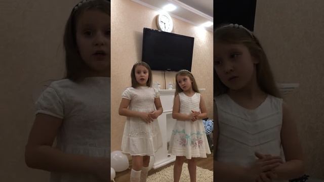 Гришины Маргарита и Есения "Говорил нерожденный малыш" А.Голд смотреть онлайн